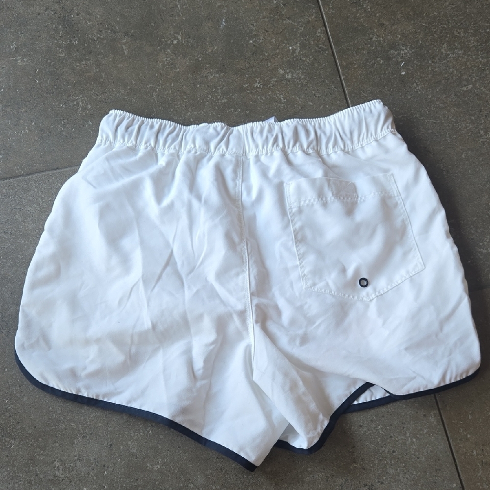 ASOS White Athletic Shorts with Black Trim - Picture 4 of 4
